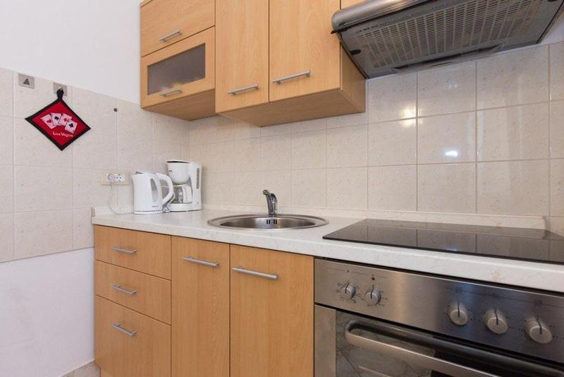 Marija F2 Apartment Krk Town Exterior photo